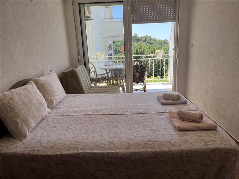 Petrovac Apartmani Neda Bane מראה חיצוני תמונה