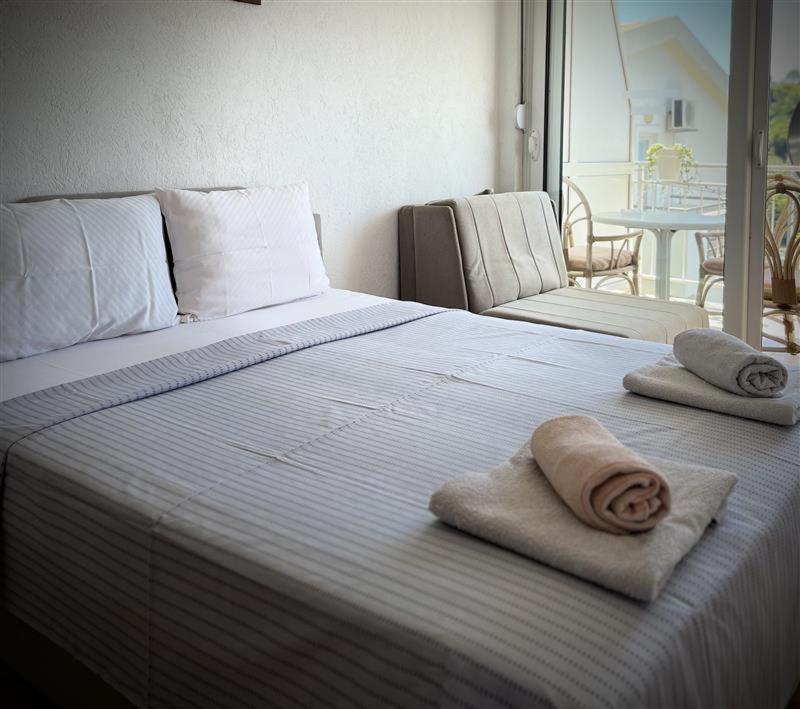 Petrovac Apartmani Neda Bane מראה חיצוני תמונה