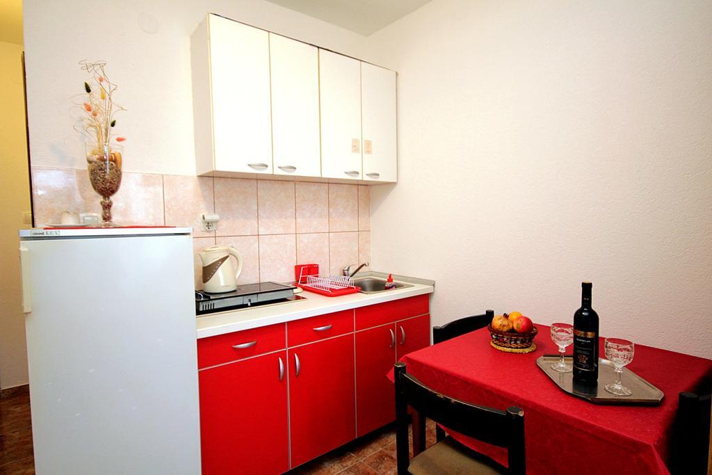 Petrovac Apartmani Neda Bane חדר תמונה