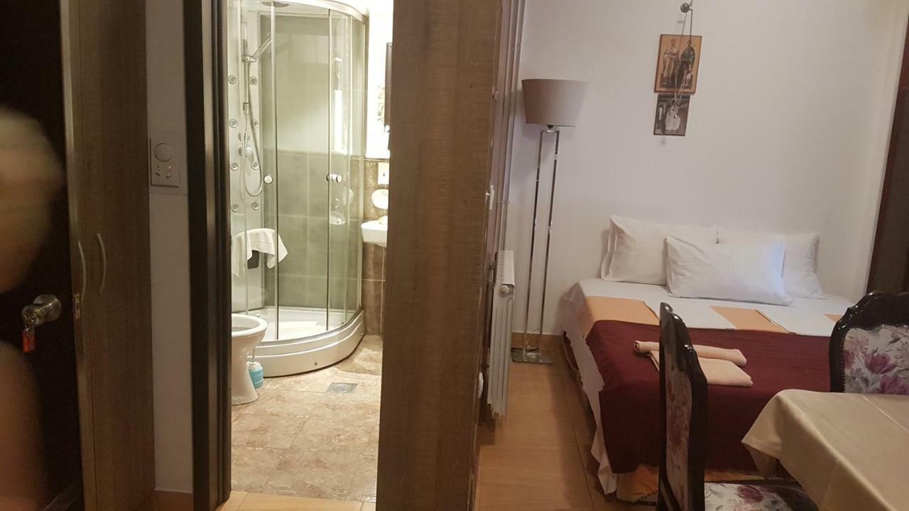 Petrovac Apartmani Neda Bane מראה חיצוני תמונה
