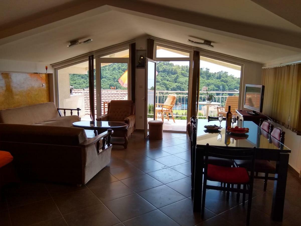 Petrovac Apartmani Neda Bane מראה חיצוני תמונה