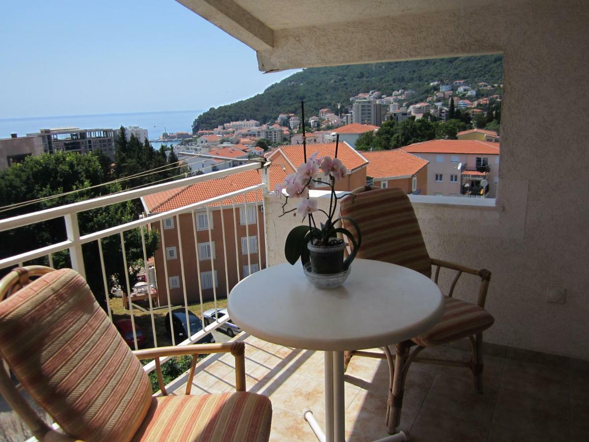 Petrovac Apartmani Neda Bane מראה חיצוני תמונה