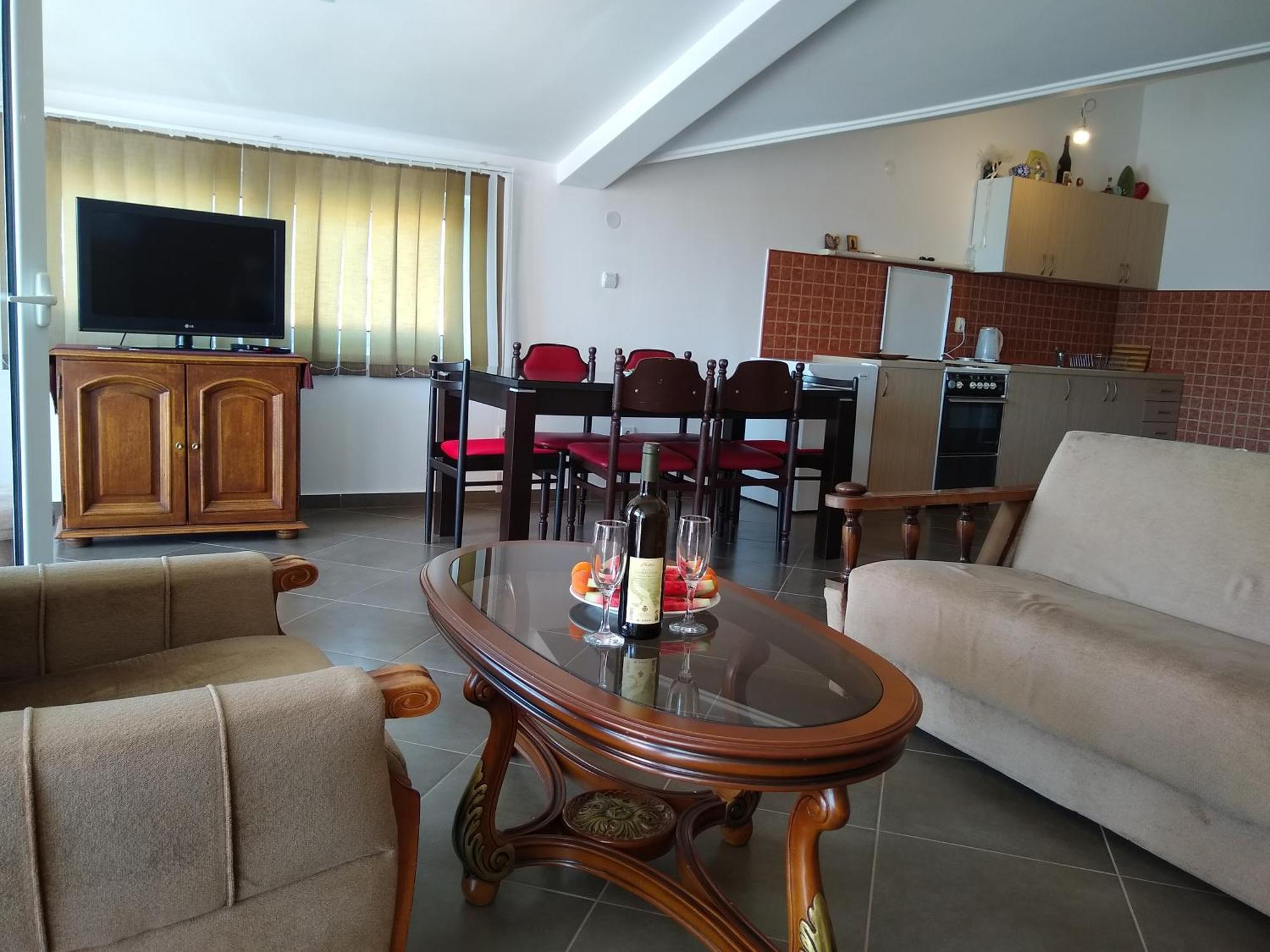 Petrovac Apartmani Neda Bane מראה חיצוני תמונה