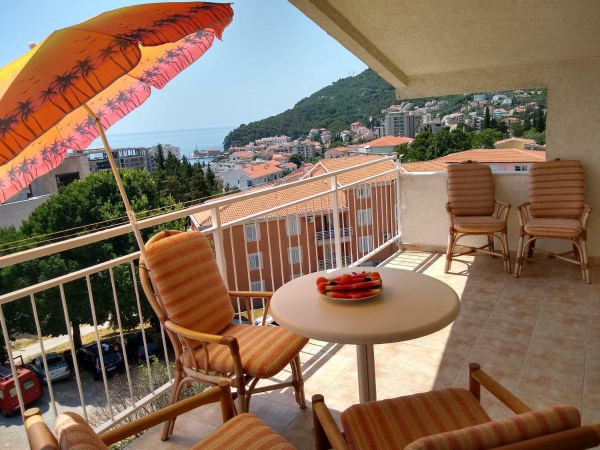 Petrovac Apartmani Neda Bane מראה חיצוני תמונה
